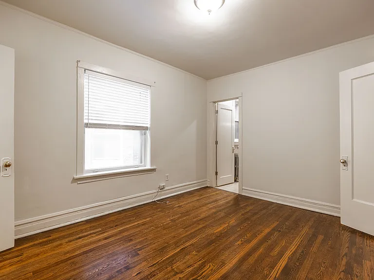 1434 W Jonquil Ter #3 — Photo 14