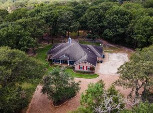 610 Post Oak Rd, Bellville, TX 77418