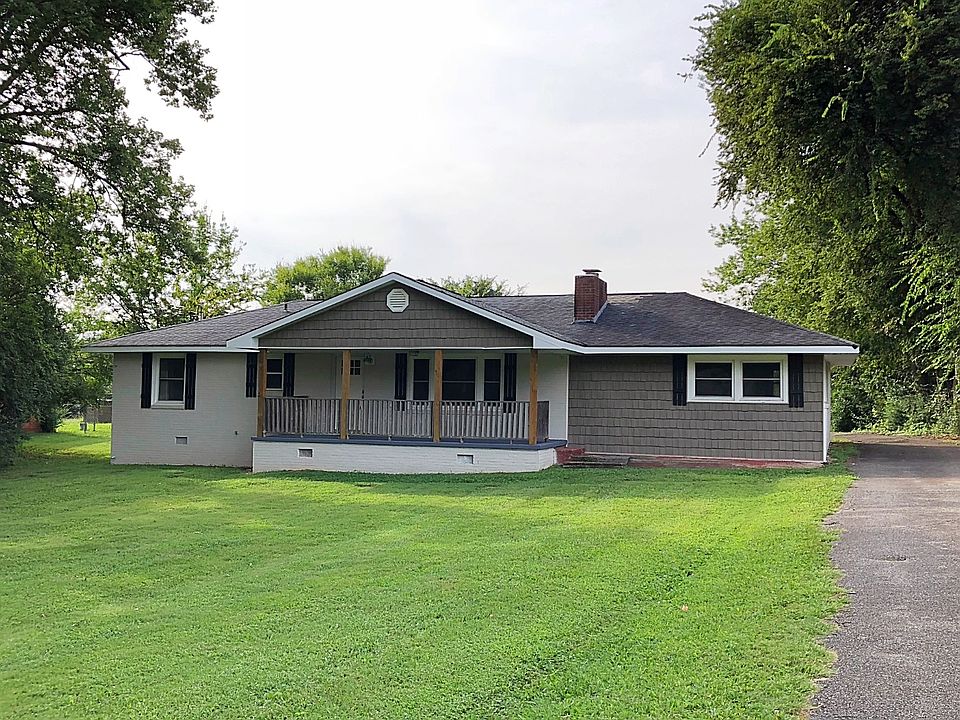1st image of 2367 Skyview Dr