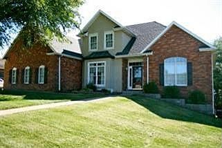 1st image of 200 Monterey Dr