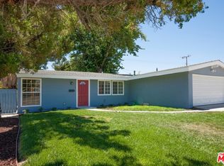 19046 Vicci St, Santa Clarita, CA 91351