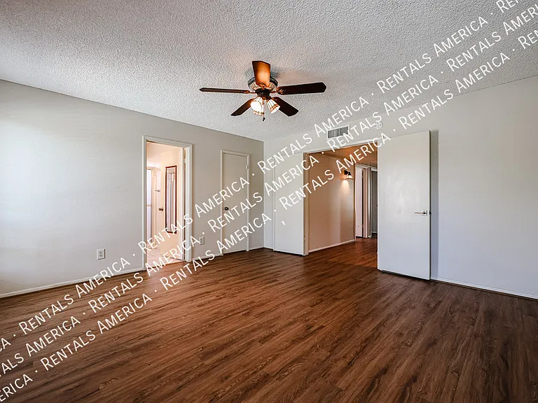 2466 W Onza Ave — Photo 19