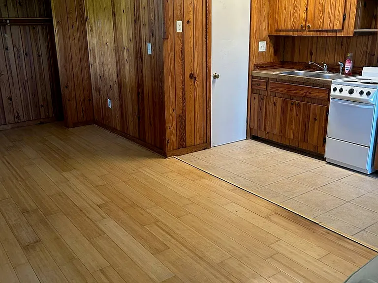 916 Lake Josephine Dr #1 — Photo 7