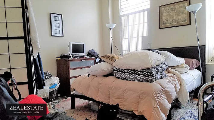 Rented by ZealEstate Group Inc | media 30