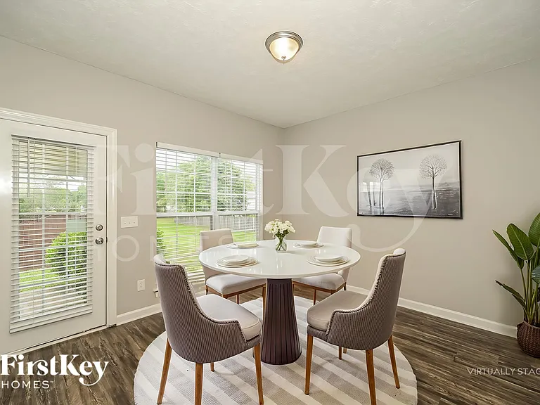 837 Manderlay Way — Photo 6