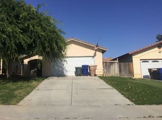 2717 Loch Fern Ct, Bakersfield, CA 93306