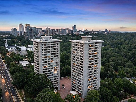 2nd image of 2575 Peachtree Rd NE APT 12D