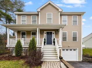 322 Main Dunstable Rd, Nashua, NH 03062