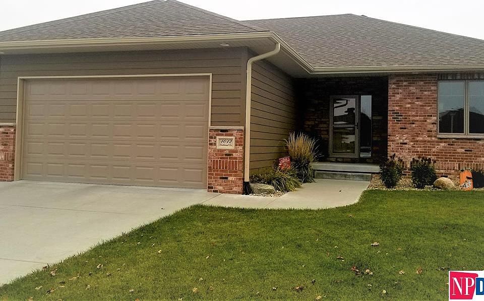 1st image of 1012 Eastwood Dr