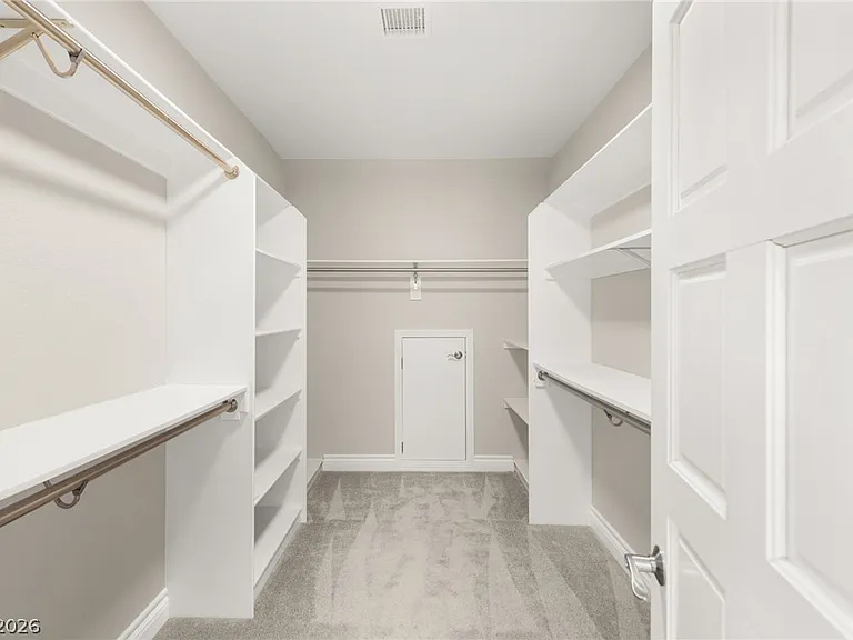 13 Dovetail Cir — Photo 21