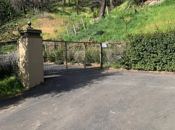 1910 Silverado Trail, St. Helena, CA 94574