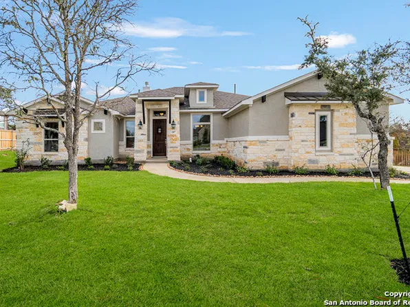 187 Loralei Lane, Castroville, TX 78009
