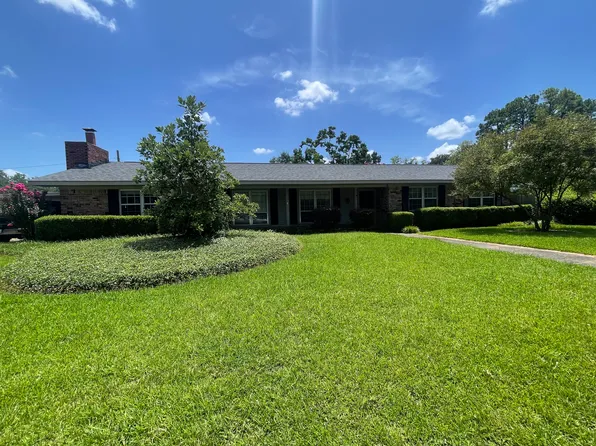 3807 Castle Rd, Alexandria, LA 71303