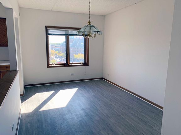 5th image of 201 N Vail Ave APT 607