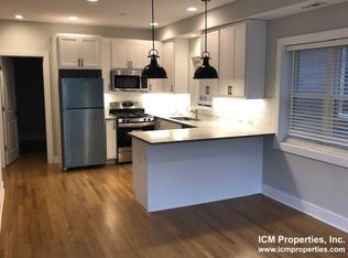 933 W Fletcher St #G1, Chicago, IL 60657