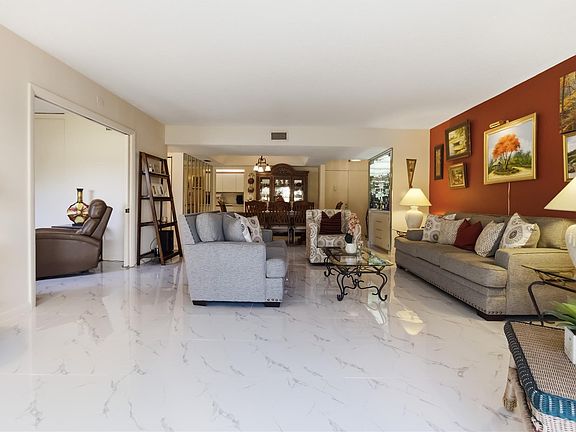 5th image of 6768 10th Avenue #115