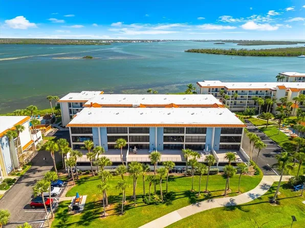 1551 Beach Rd Unit 207, Englewood, FL 34223