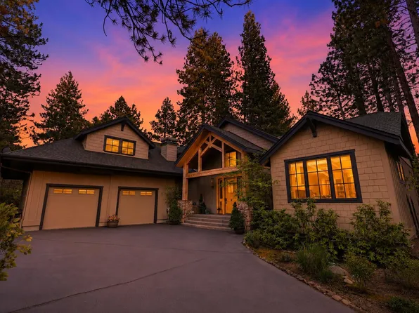 18829 Peony Pl, Bend, OR 97702