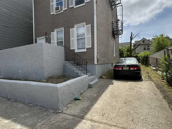 118-120 Godwin Ave, Paterson, NJ 07501