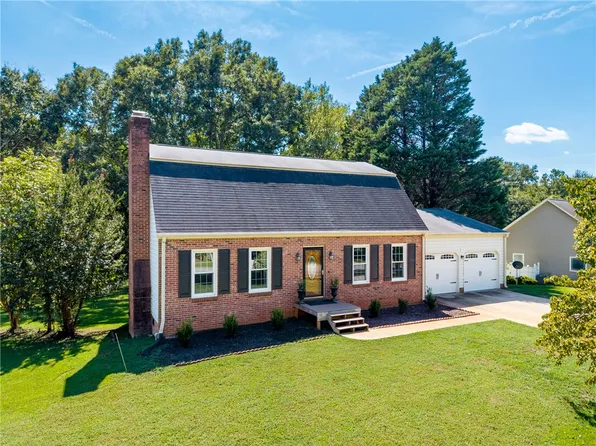 102 Princess Grace Ave, Clemson, SC 29631
