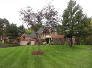 9386 Wedgewood Dr, Woodbury, MN 55125
