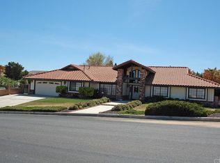 13780 Chinquapin Dr, Victorville, CA 92395