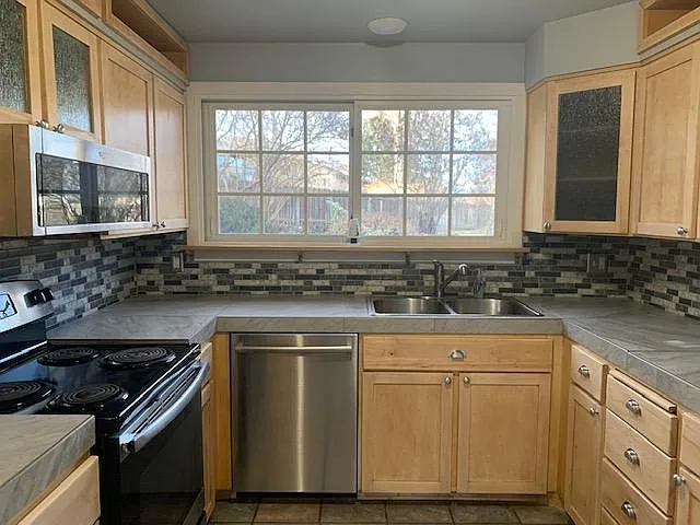 608 S Shoreline Dr — Photo 18