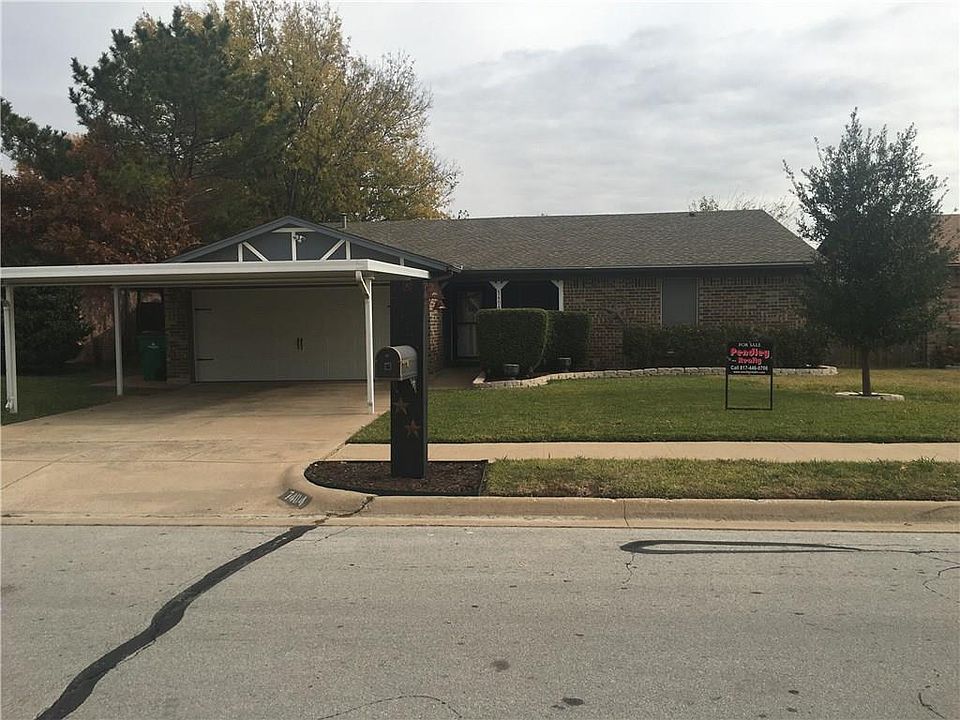 1st image of 7404 Meadow Dale Dr
