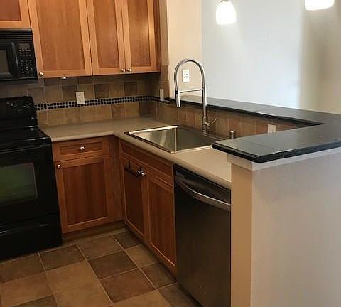 5th image of 605-1545 NW 57th St #605