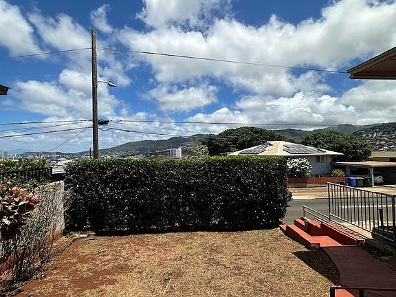 5th image of 947 Koko Head Ave