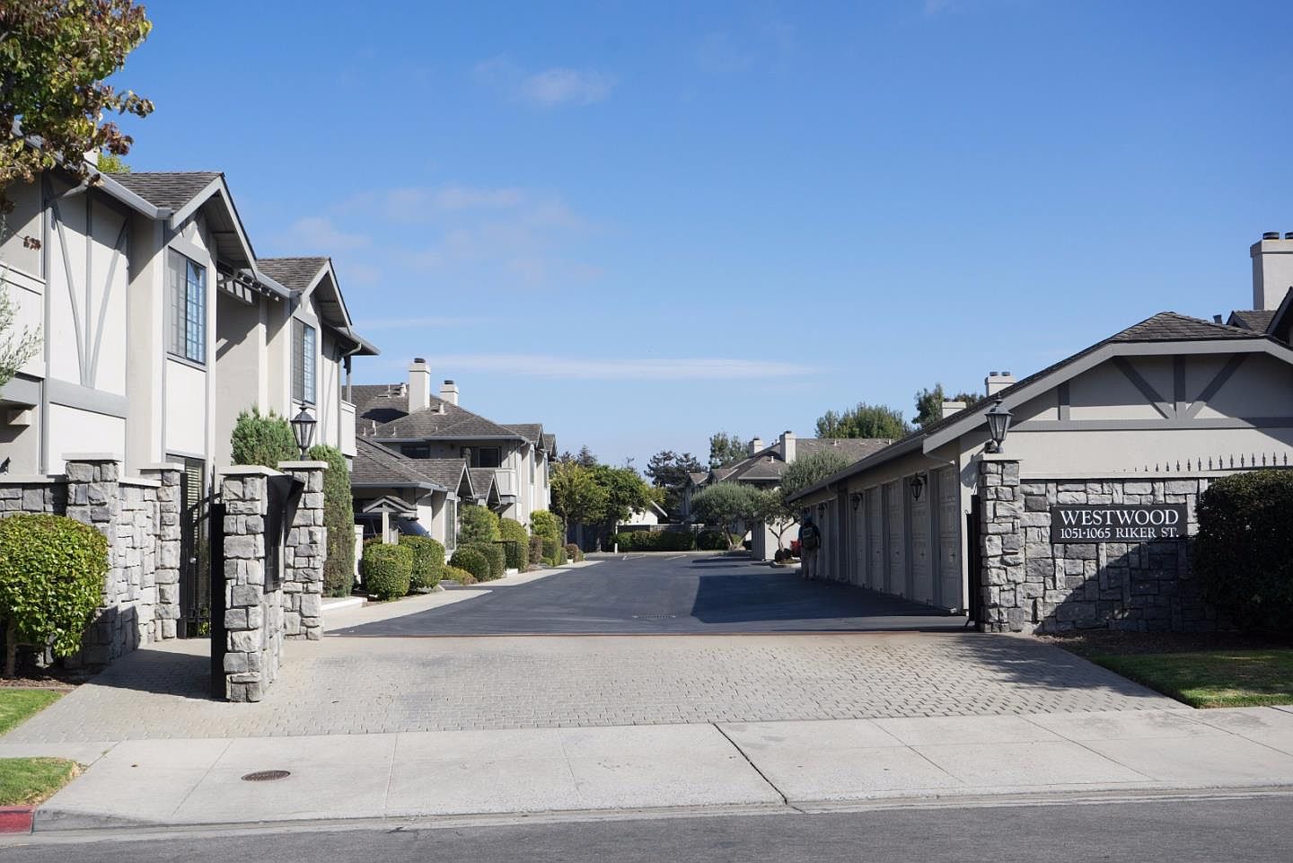 1059 Riker St UNIT 7, Salinas, CA 93901 Zillow