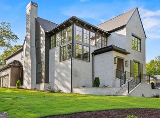 56 Pine St, Roswell, GA 30075