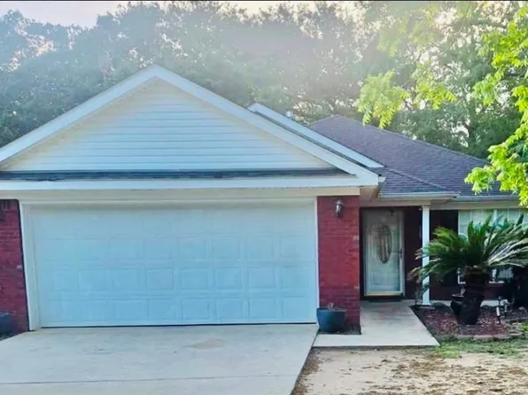 1765 Donham Dr, Mobile, AL 36618