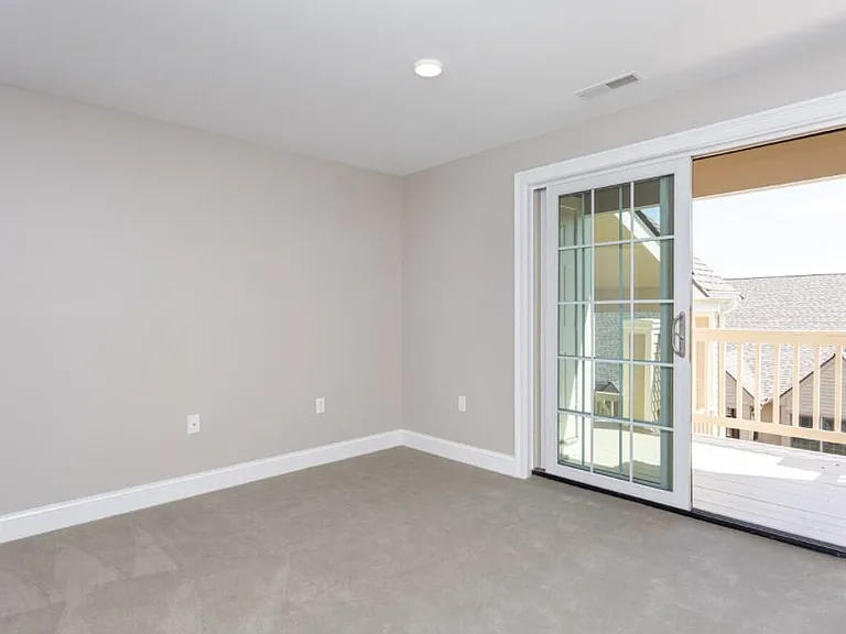 Briar Glen Village — Photo 24
