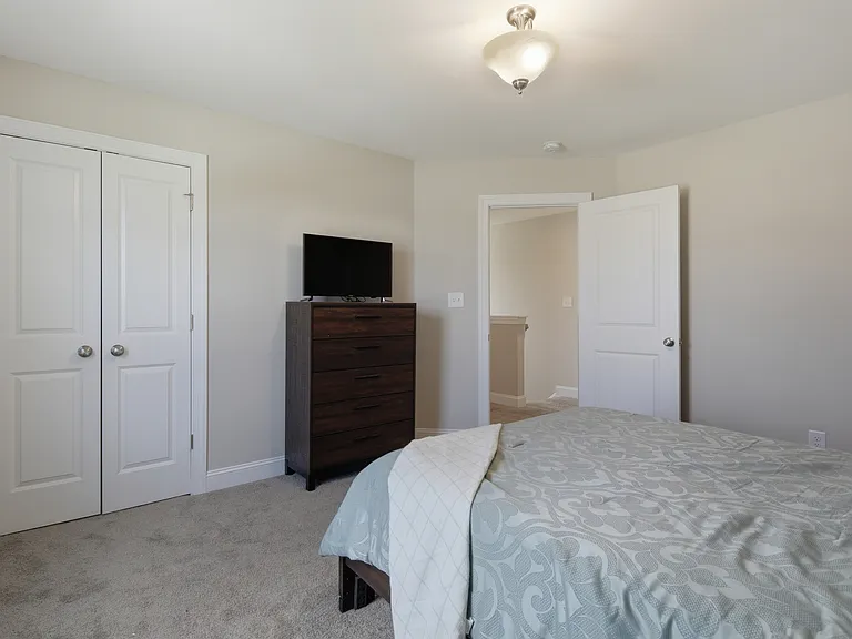 21 Vail Ct — Photo 40