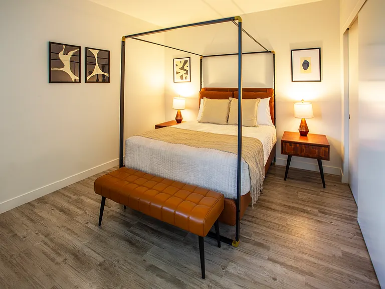 Crenshaw Lofts — Photo 12