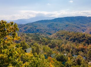 4121 Sherwood Heights Way, Pigeon Forge, TN 37863