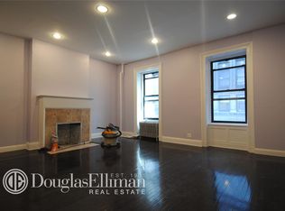 18 W 37th St APT 402, New York, NY 10018