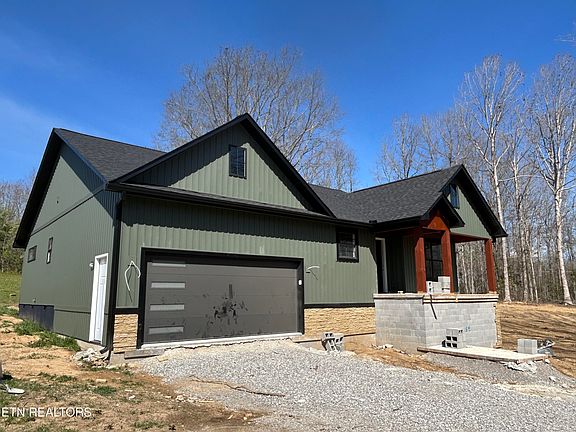 2nd image of 214 Georgee Rd