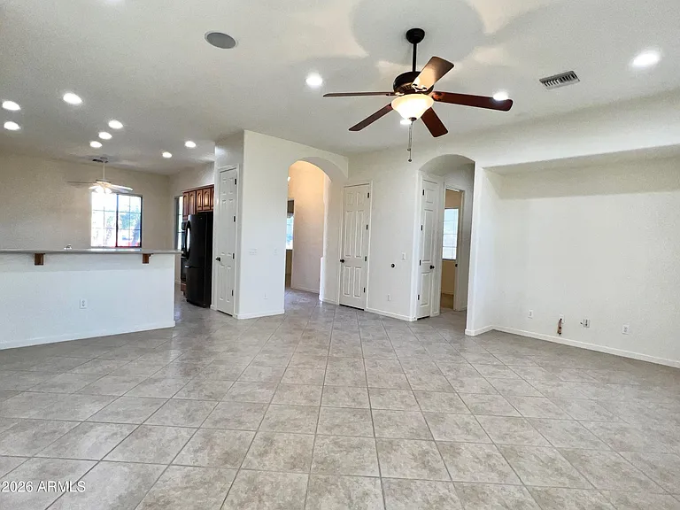 14313 W Alvarado Dr — Photo 4