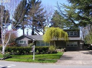 610 Palomino Dr, Eugene, OR 97401
