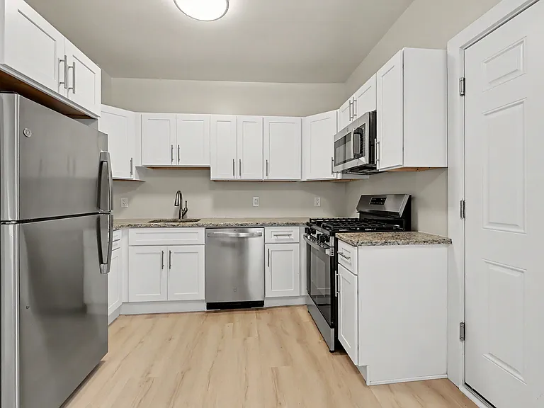 253 Mill St #2 — Photo 8