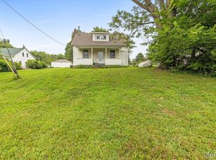 2130 Gilmore Ln, Wentzville, MO 63385