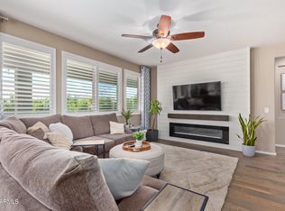 22503 E Calle De Flores, Queen Creek, AZ 85142