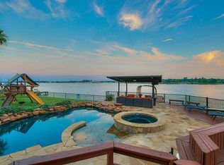 14859 Marina Dr, Montgomery, TX 77356