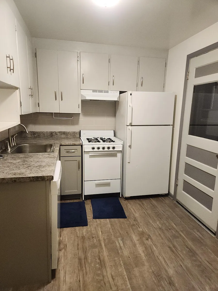 Building Photo - 3685 Ames St #3