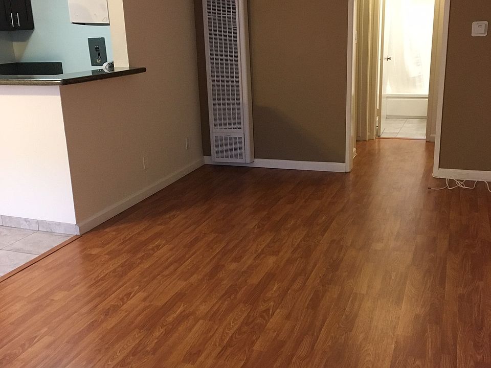 1st image of 12730 Mitchell Ave APT 2