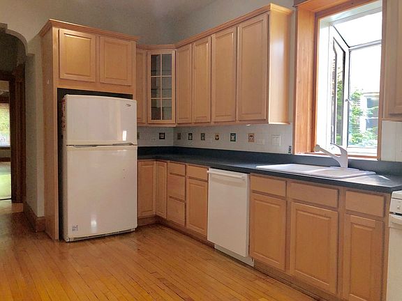 5th image of 3139 W Belden Ave APT 1