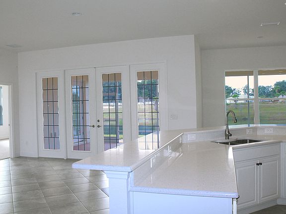 5th image of 10165 Julia Isles Ave