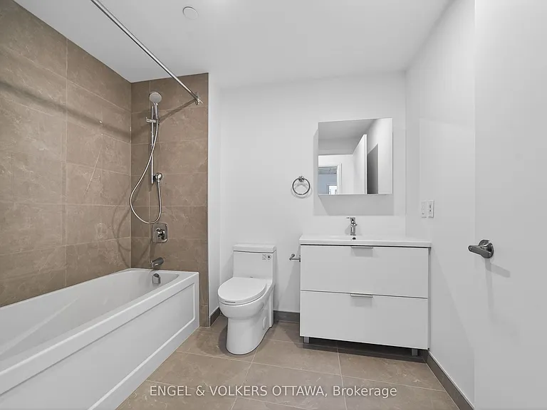1360 Carling Ave #2307 — Photo 8